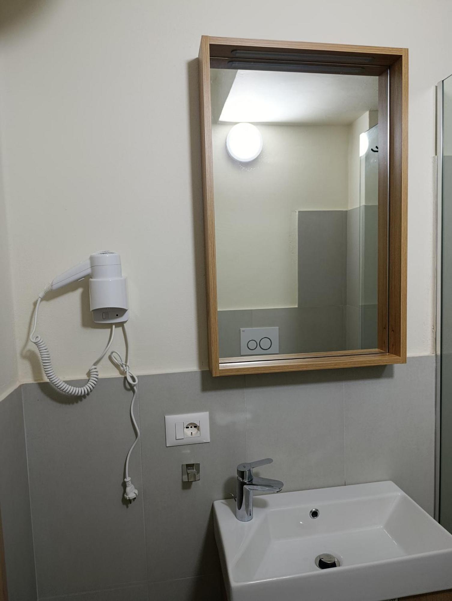 Center Apartment 2 Shkodër Dış mekan fotoğraf